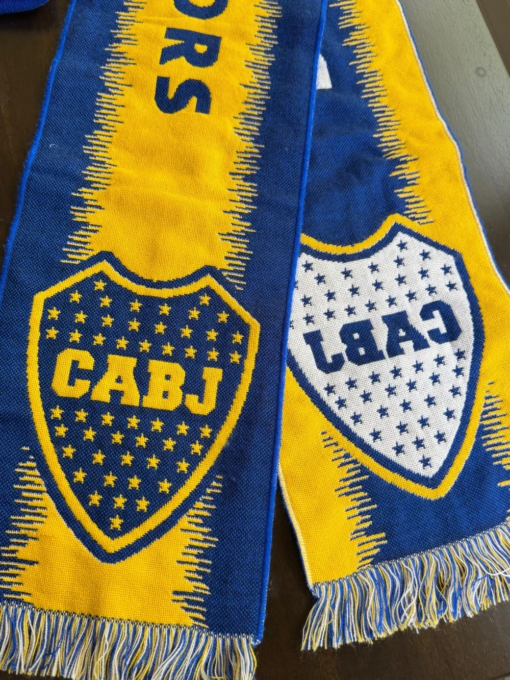 Boca Juniors Soccer Winter Hat & Scarf Set – Excellent Condition